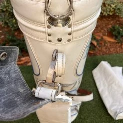 Www.chipnputt.com Authentic Vintage Cobra GREG NORMAN 6 Way Tour Cart Bag, With Rainhood, White/Blue-RARE! 22 Www.chipnputt.com Authentic Vintage Cobra GREG NORMAN 6 Way Tour Cart Bag, With Rainhood, White/Blue-RARE! -GOLF BALLS popular store 10 91158f57 4a8d 4c9f ab7b 991bc605d1fe