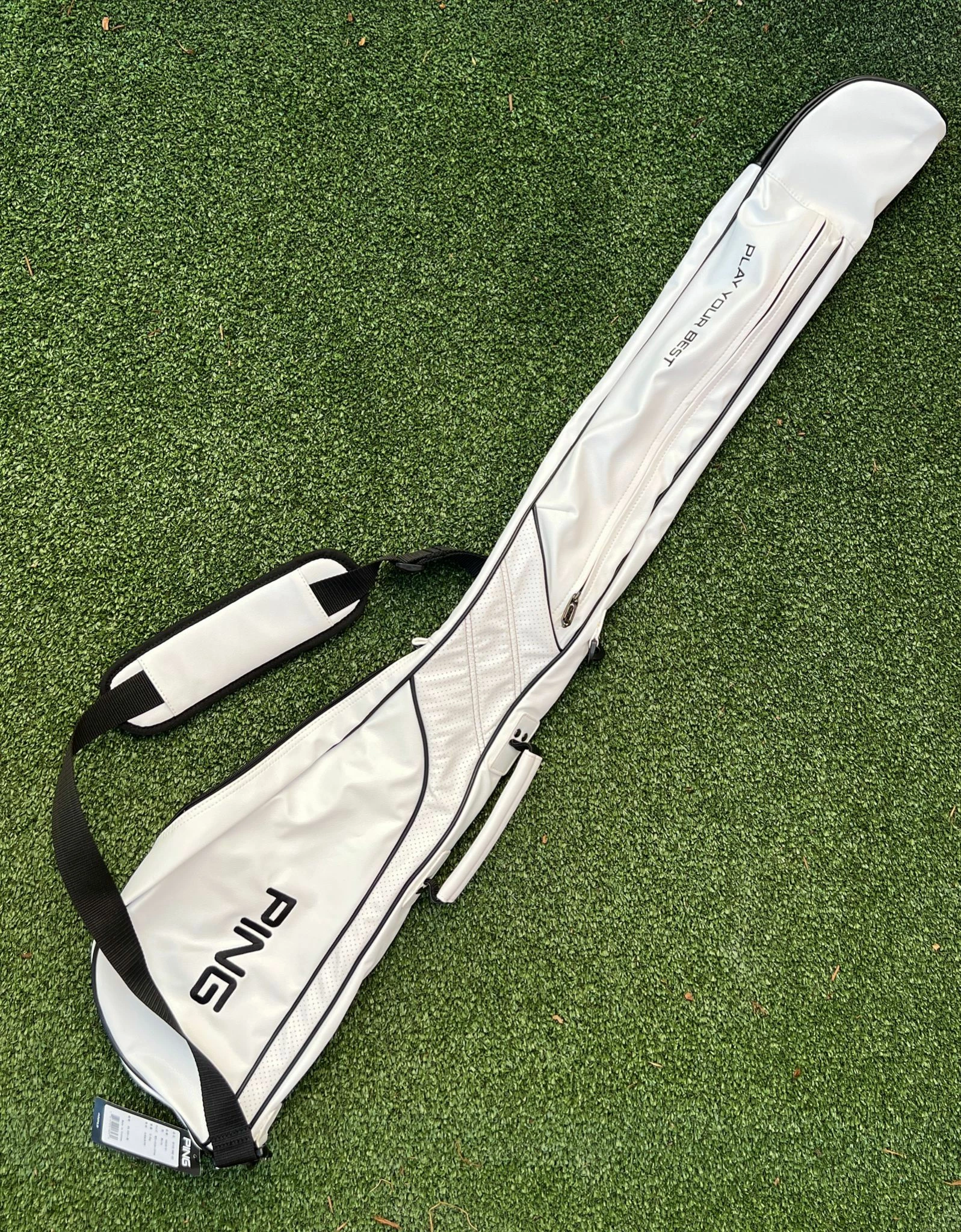 Www.chipnputt.com Ping Golf Club GB-U192 Range Case Bag 5-6 Clubs 47inch White - BRAND NEW! 2 Www.chipnputt.com Ping Golf Club GB-U192 Range Case Bag 5-6 Clubs 47inch White - BRAND NEW! - Image 2