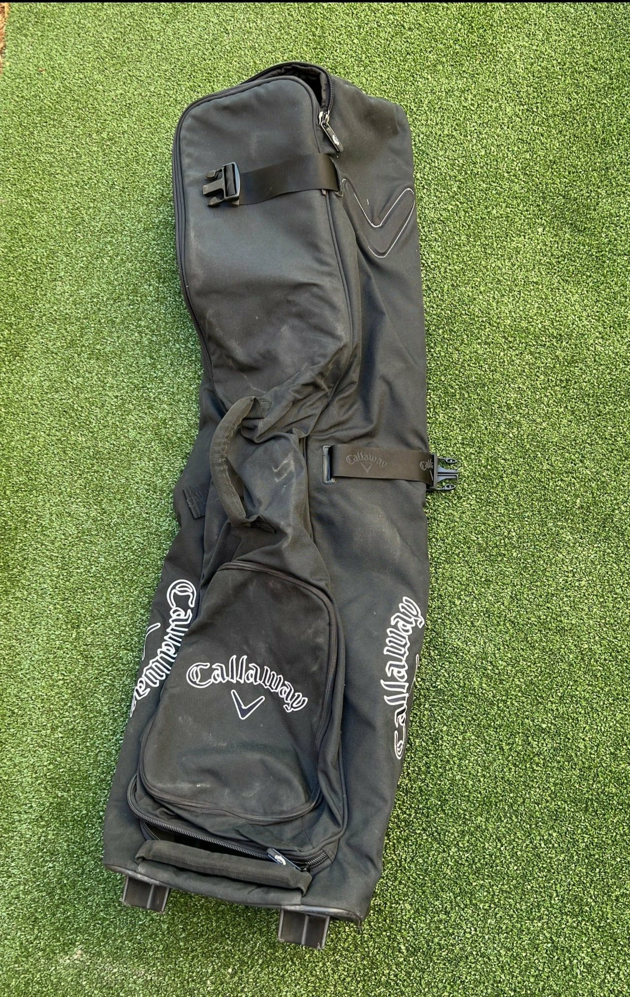 Www.chipnputt.com CALLAWAY GOLF CLUBHOUSE TRAVEL COVER, WITH WHEELS, BLACK, GOOD CONDITION! 1 Www.chipnputt.com CALLAWAY GOLF CLUBHOUSE TRAVEL COVER, WITH WHEELS, BLACK, GOOD CONDITION!