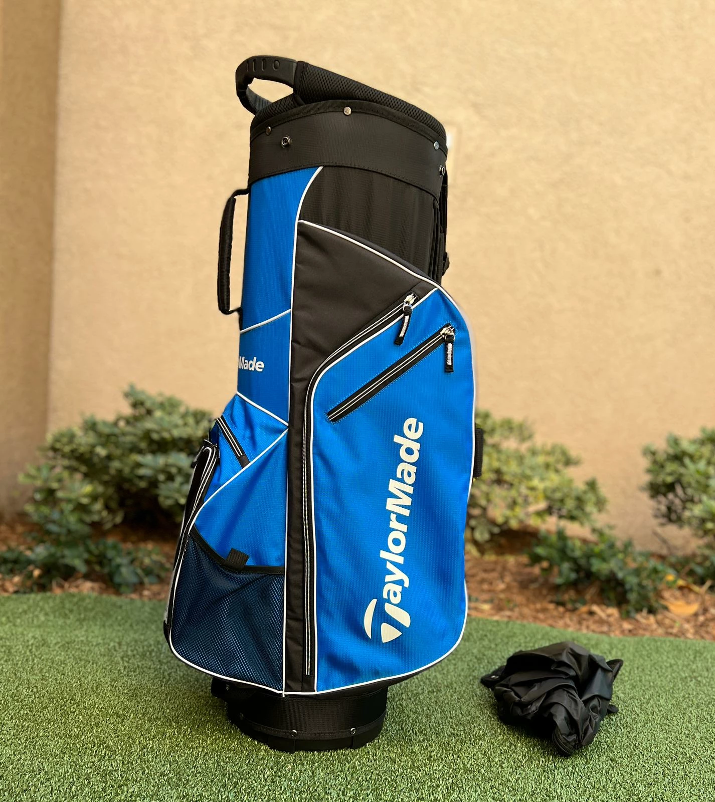 Www.chipnputt.com TaylorMade TM Pro 5.0 14 Way Golf Cart Bag, With Rainhood, Black/Blue-NEW! 1 Www.chipnputt.com TaylorMade TM Pro 5.0 14 Way Golf Cart Bag, With Rainhood, Black/Blue-NEW!