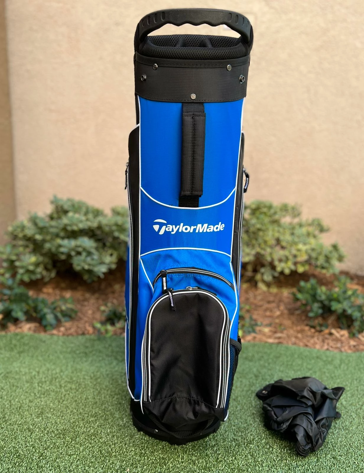Www.chipnputt.com TaylorMade TM Pro 5.0 14 Way Golf Cart Bag, With Rainhood, Black/Blue-NEW! 5 Www.chipnputt.com TaylorMade TM Pro 5.0 14 Way Golf Cart Bag, With Rainhood, Black/Blue-NEW! - Image 5