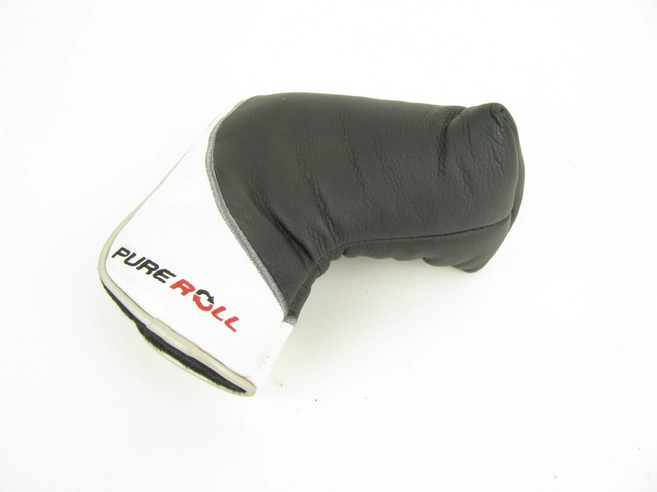 TaylorMade Classic 79 Series Putter Headcover 3 TaylorMade Classic 79 Series Putter Headcover - Image 3