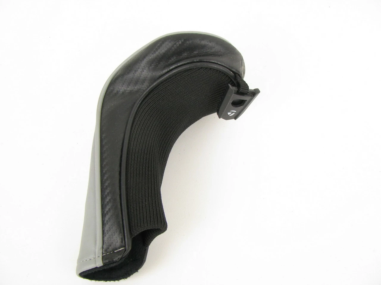 TaylorMade Sim Hybrid Headcover NO TAG 3 TaylorMade Sim Hybrid Headcover NO TAG - Image 3