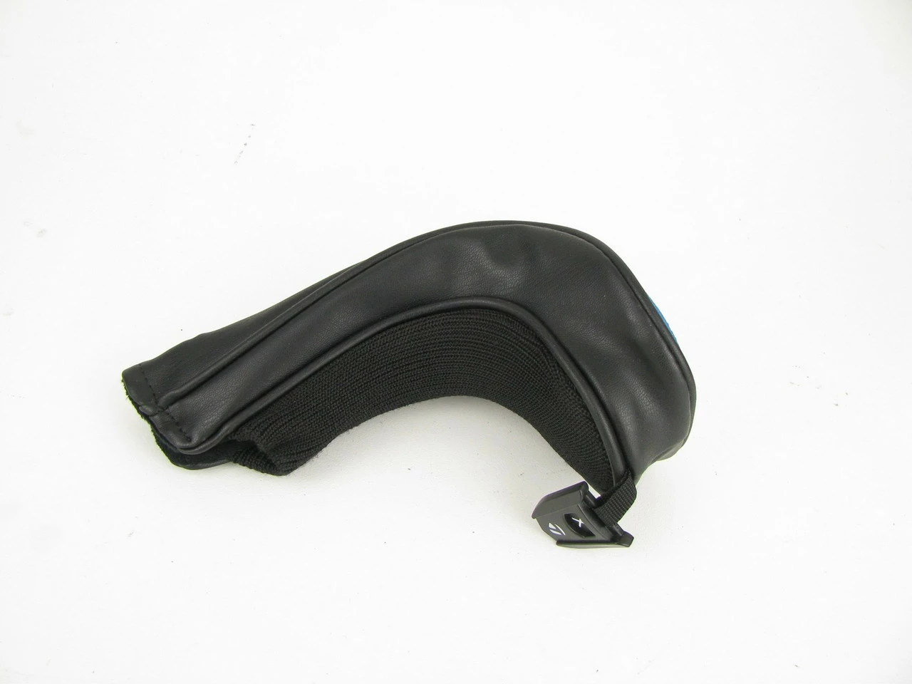 NEW TaylorMade Sim 2 Hybrid Headcover 2 NEW TaylorMade Sim 2 Hybrid Headcover - Image 2